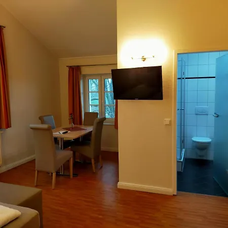 Xtra Gleis Hotel 3*